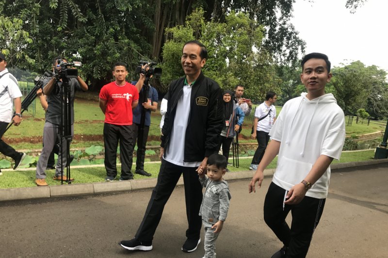 Begini Respon Jokowi Mendengar Wacana Gibran akan Disandingkan dengan Prabowo di Pilpres 2024