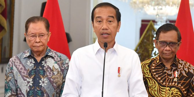 Tiba di Lampung, Jokowi Akan Tinjau Jalan Rusak Gunakan Sepeda Motor