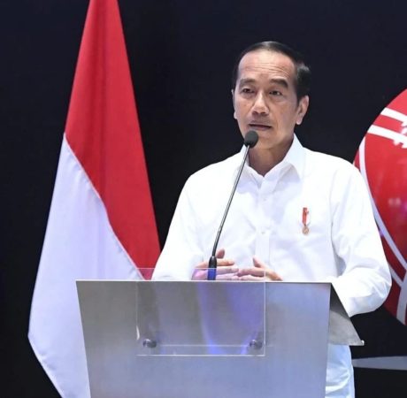 Beri Ucapan Hari Buruh Internasional 2023, Jokowi: Momen Meningkatkan Kesejahteraan dan Lindungi Pekerja