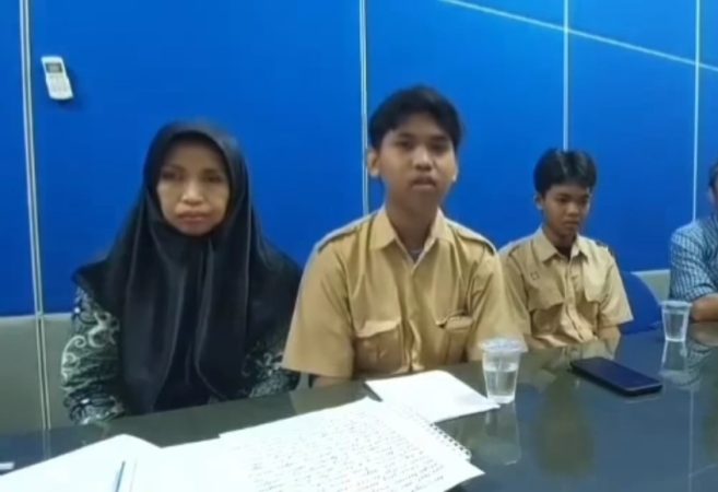 Siswa Sekolah Yang Berbicara Kasar Kepada Guru, Berikan Permintaan Maaf