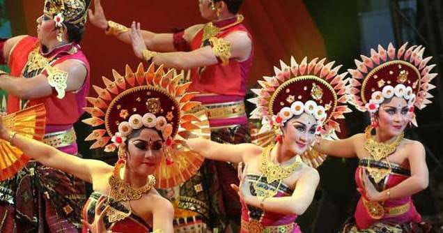 Tarian Tradisional Janger: Pesona Budaya Bali yang Menakjubkan