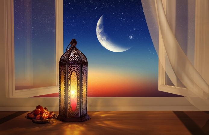 10 Amalan Sunnah Nabi Muhammad SAW di Bulan Ramadhan yang Pahalanya Sungguh Luar Biasa