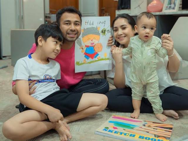 RANS: Si Keluarga yang Penuh dengan Cinta