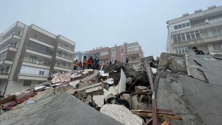 Ma’ruf Amin Sampaikan Belasungkawa Atas Gempa Turki, Indonesia Segera Kirim Bantuan