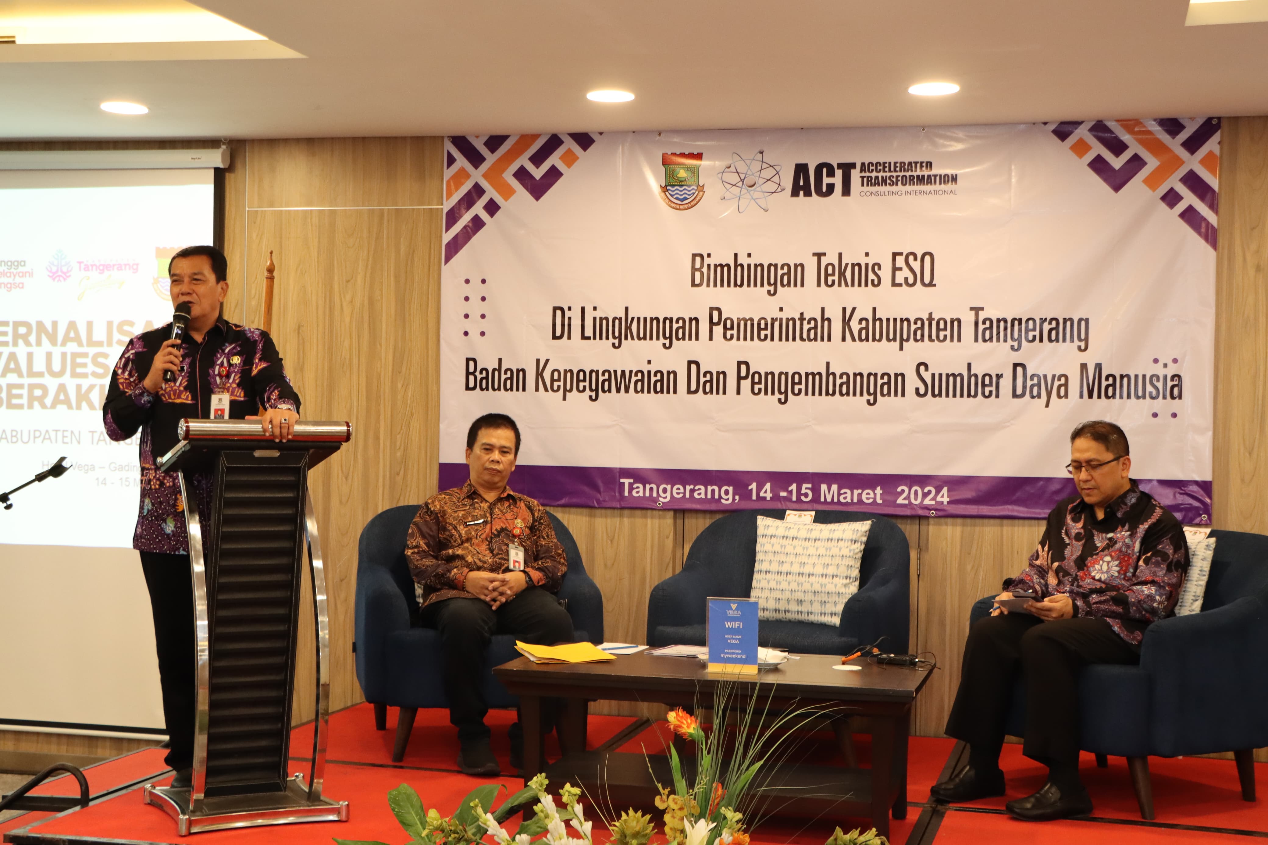 Sekda Kabupaten Tangerang Membuka Bimtek ESQ, Harap ASN Tingkatkan Kepemimpinan Adaptif