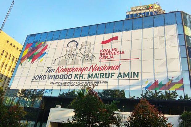 Ganjar-Mahfud Rembukan di Gedung High End Sebelum Terjun Debat Perdana Pilpres 2024