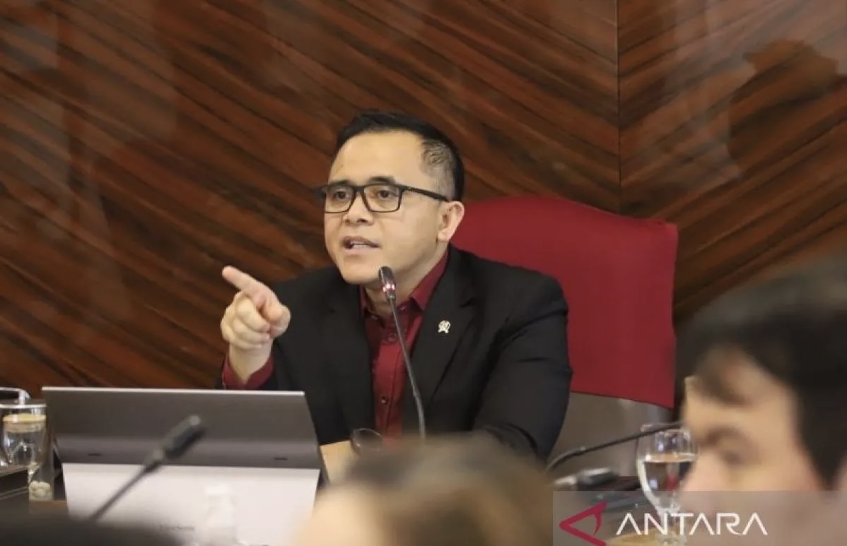 Menteri Anas Dorong Keterbukaan Informasi Publik di Instansi Pemerintah