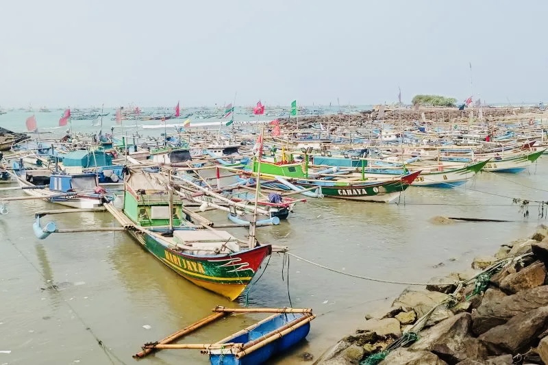 BMKG Imbau Nelayan Waspada Gelombang Tinggi di Perairan Selatan Banten