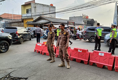 Satpol PP Bantu Amankan Haul Akbar Keluarga Besar Al-Istiqlaliyah di Cilongok