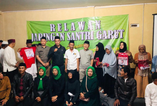 Jaringan Santri Garut Deklarasi Dukung Ganjar-Mahfud dan Gelar Do'a untuk Kemerdekaan Palestina