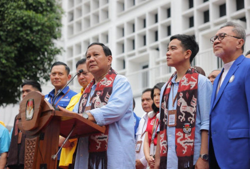 Santuy dan Santun Prabowo-Gibran Memikat Anak Muda, Rian Ernest: Politik Jadi Enjoyable